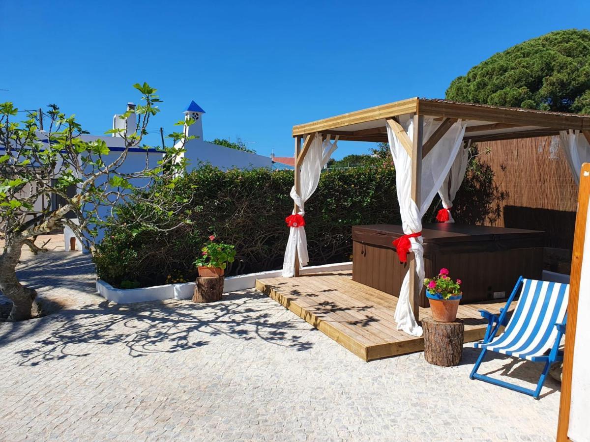 Casas Tipicas Algarvias Villa Arroteia de Baixo Luaran gambar